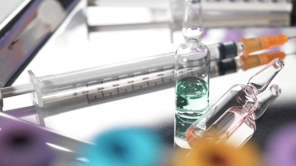 В Україні вперше закупили інноваційний препарат для безоплатного лікування меланоми «фото»