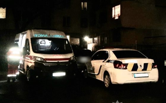 В одеській багатоповерхівці під час сімейної сварки чоловік підірвав дві гранати (фото) «фото»