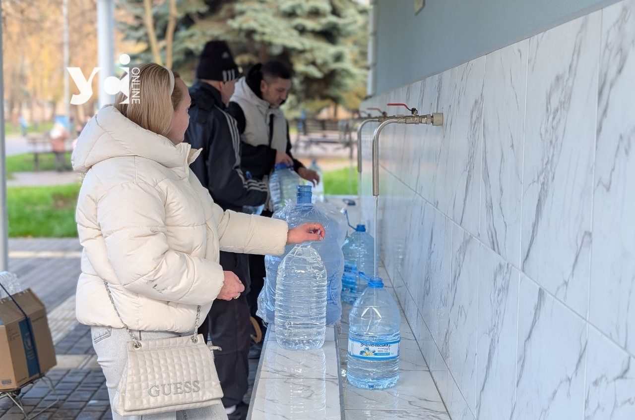 Пересипський район Одеси та передмістя тимчасово залишилися без води (фото) «фото»