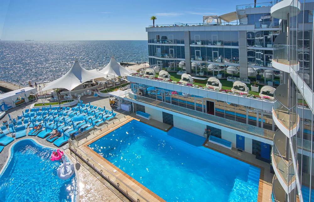 В Одесі арештували керівника дельфінарію через незаконне будівництво на Ланжероні «фото»