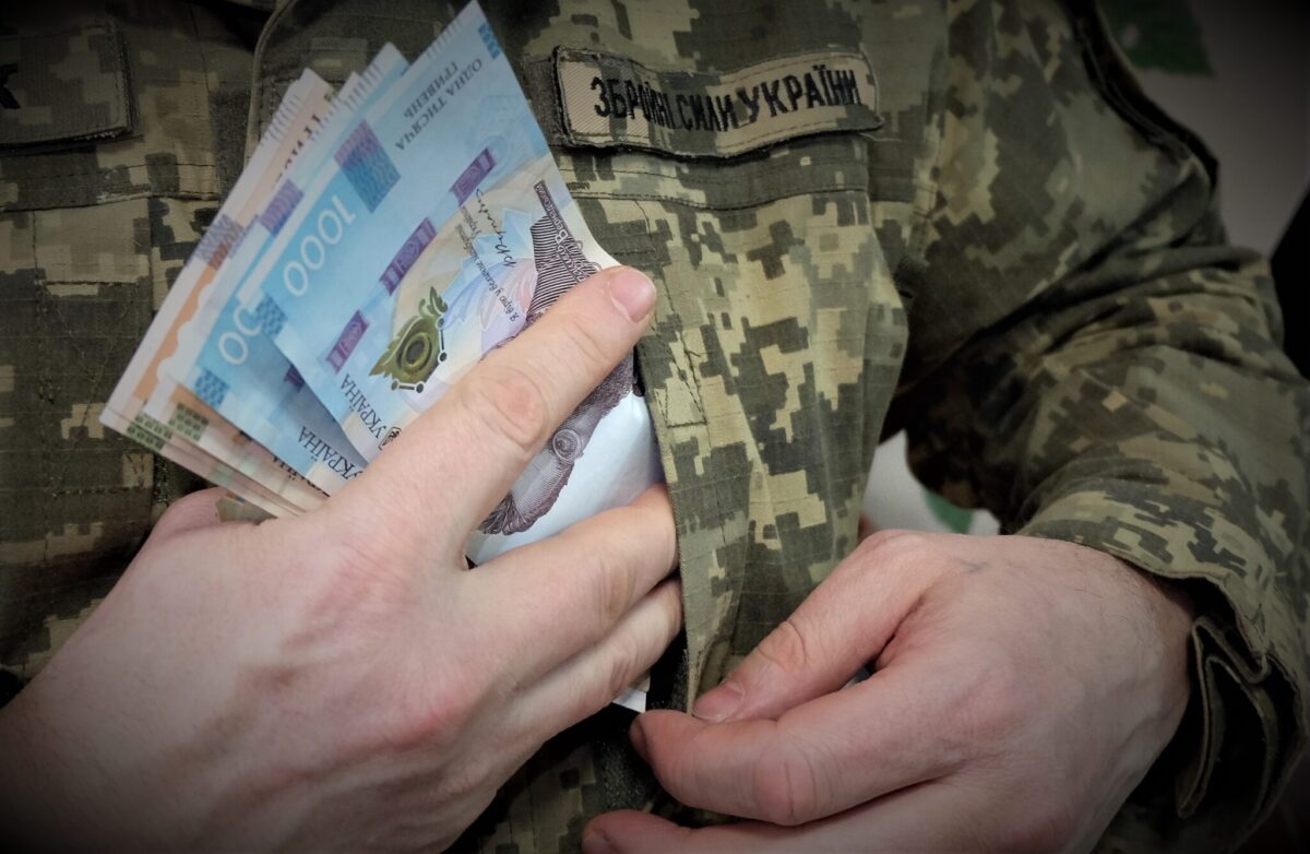 Грошова підтримка ветеранам війни та їхнім сім’ям в Одесі: хто може отримати та як подати заявку «фото»