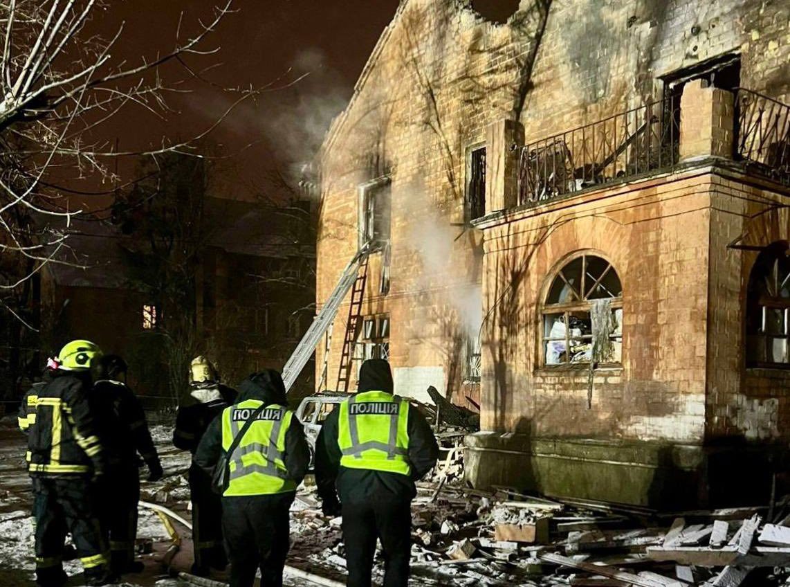 Вночі рф масовано атакувала Київ: у місті 4 загиблих, у ВР немає опалення та води (фото, відео) «фото»