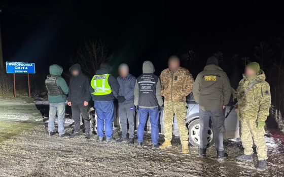 На Одещині затримали двох ділків під час переправлення чоловіка за кордон (фото) «фото»