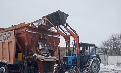 Негода на Одещині: на дорогах працюють 160 одиниць техніки та понад 400 людей (фото) «фото»