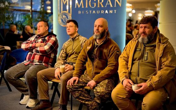 Програми «Віднови дім» та «Рух без бар’єрів»: в Одесі пройшла зустріч з ветеранами (фото) «фото»