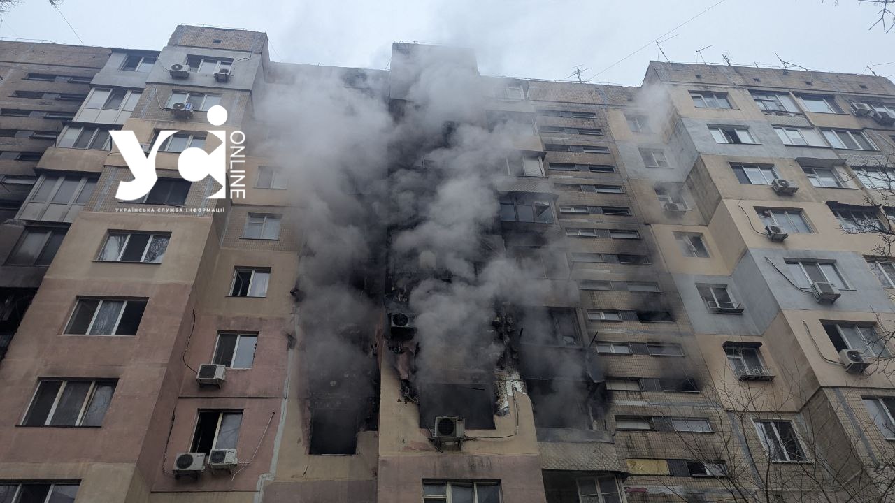 «Вискочили у чому були. Все згоріло», – постраждалі одесити розповіли про нічний терор росіян в Одесі (фото) «фото»