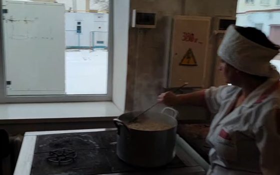 Болградський ліцей отримав генератор для безперебійної роботи їдальні (відео) «фото»