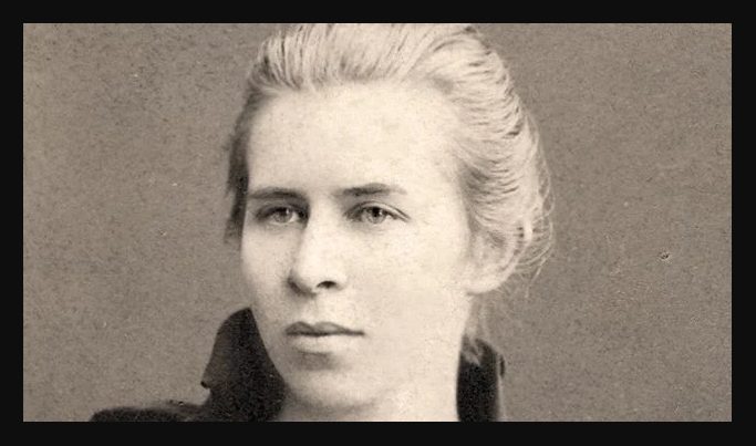 Пам’ятник Лесі Українці в Одесі: подано 12 проєктів «фото»