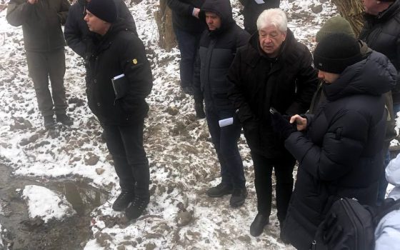 В Одесі на вулиці Рибальська Балка досі тичуть стічні води: екоінспекція провела обстеження (фото) «фото»