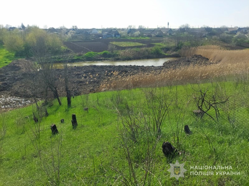 Житель Болградського району викопав ставок біля дому без дозволів «фото»
