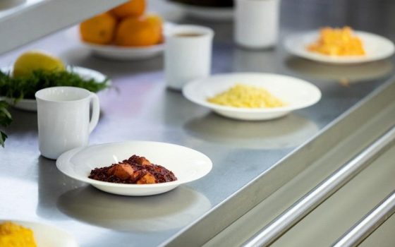 У наступному освітньому сезоні учні 1-11 класів отримуватимуть безкоштовне харчування, – Свириденко «фото»