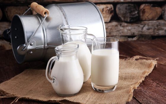 Криза, блекаути і морози вдарили по виробництву молока «фото»