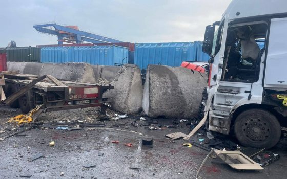 Росія вдарила по двох портах Одещини: загинули 2 людини, ще 8 поранені (фото) «фото»