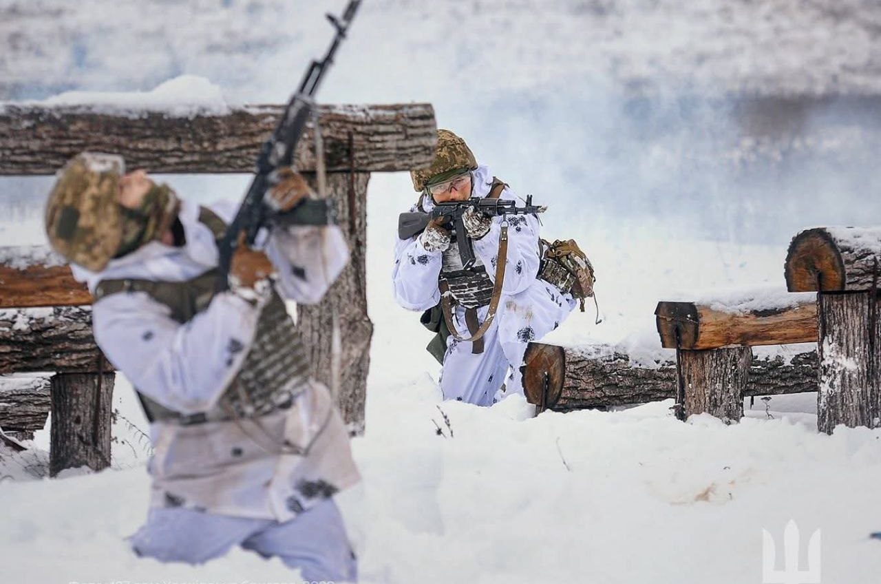 Війна. День 1426 коротко про головне (ОНОВЛЮЄТЬСЯ) «фото»