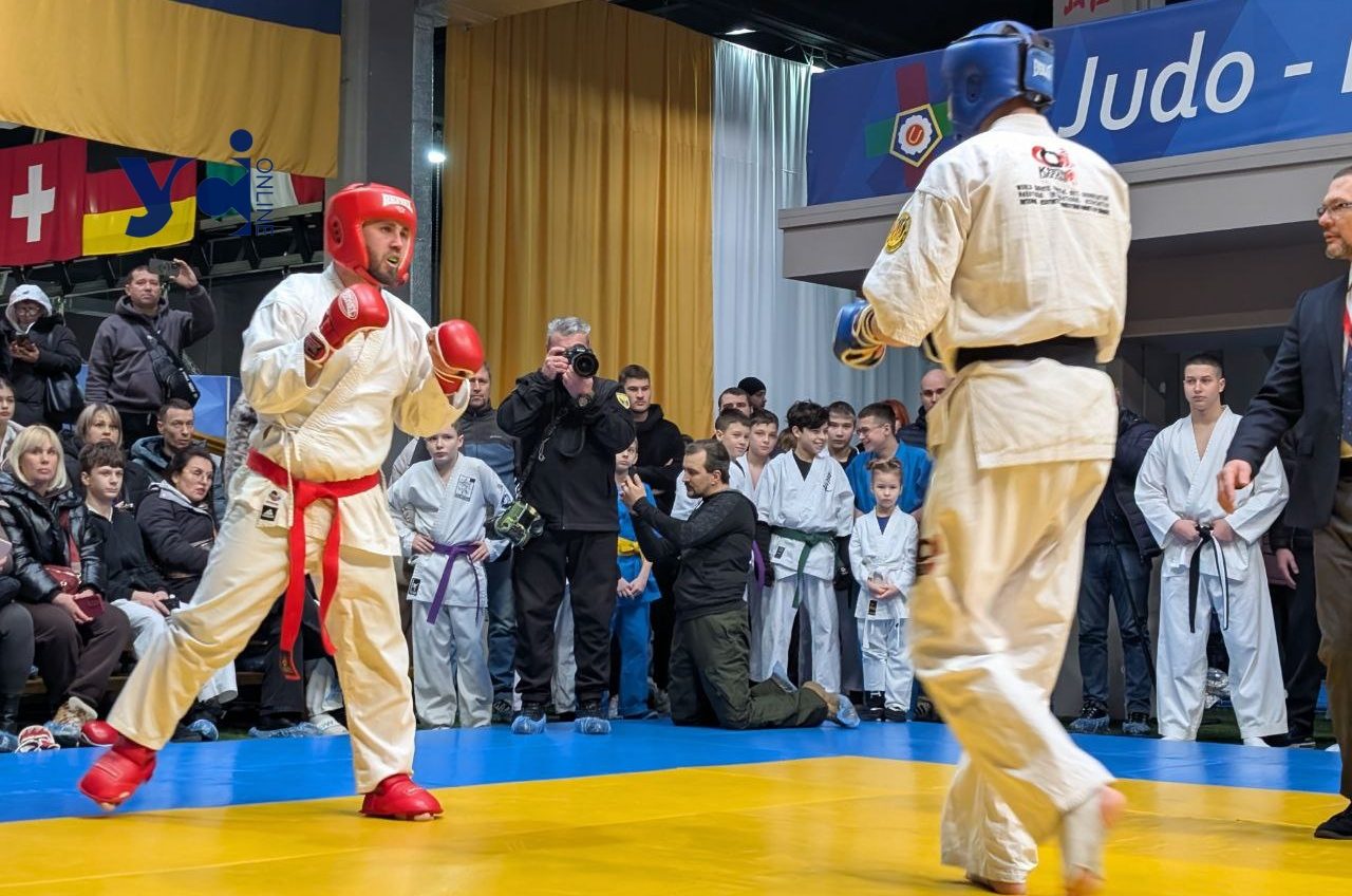 Вшанувати пам’ять полеглих героїв: в Одесі пройшов турнір з карате (фото) «фото»