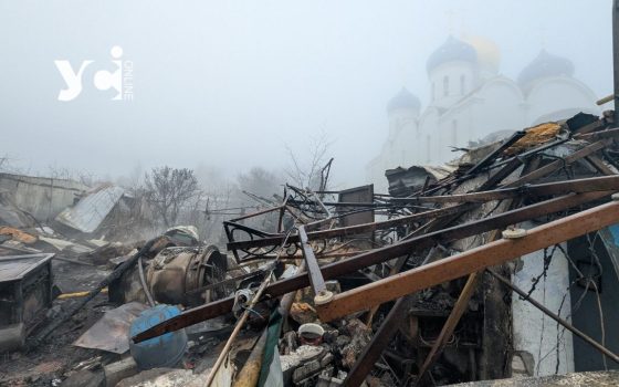 Нічна атака дронів на Одесу: БпЛА влучили по території монастиря та у приватний будинок, троє людей постраждали (фото) «фото»