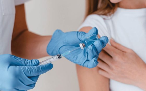 В Одесі стартувала безоплатна вакцинація дівчат від вірусу папіломи людини (відео) «фото»