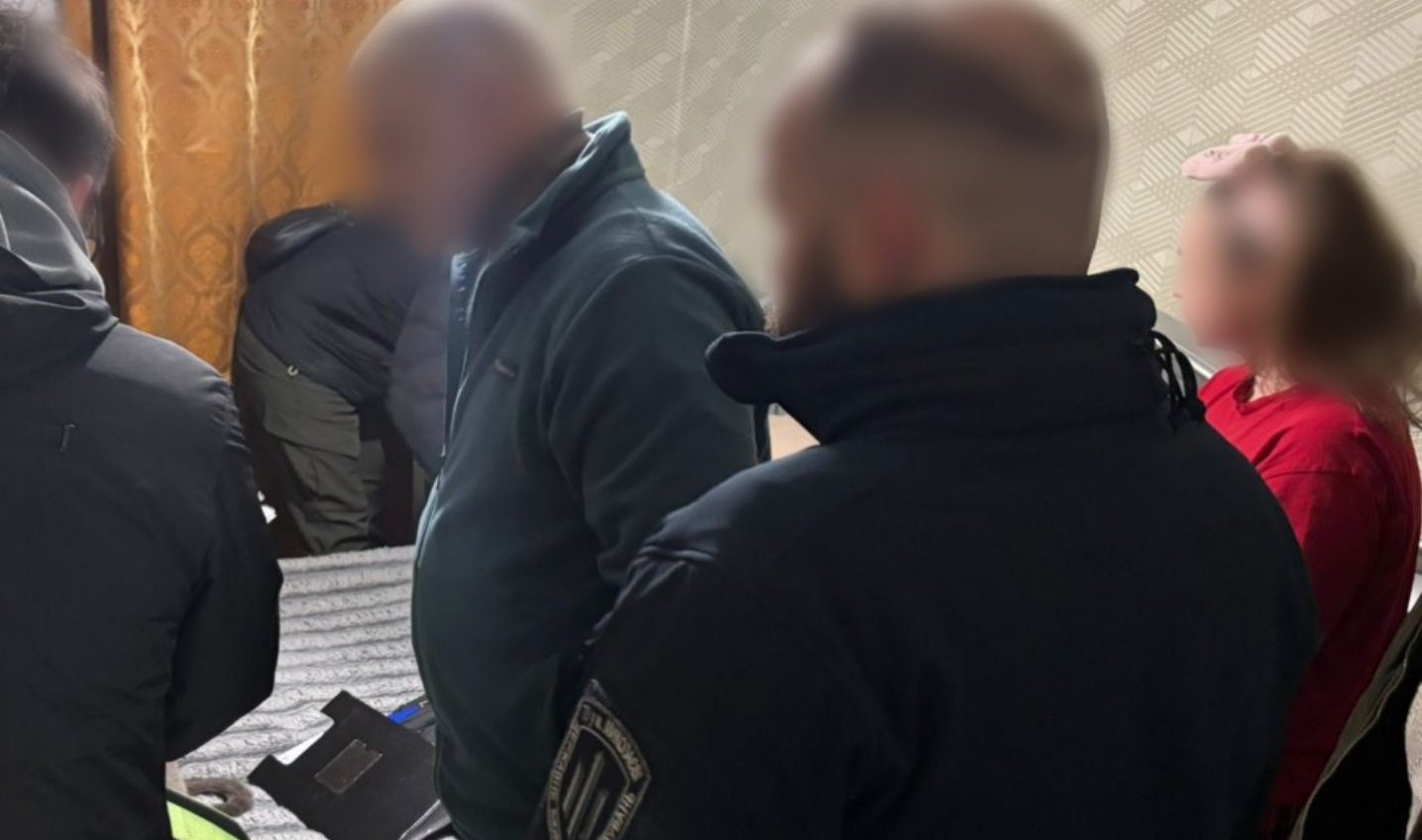 Переплатили за армійські ліжка 18 млн грн: двоє військових-закупівельників під підозрою «фото»