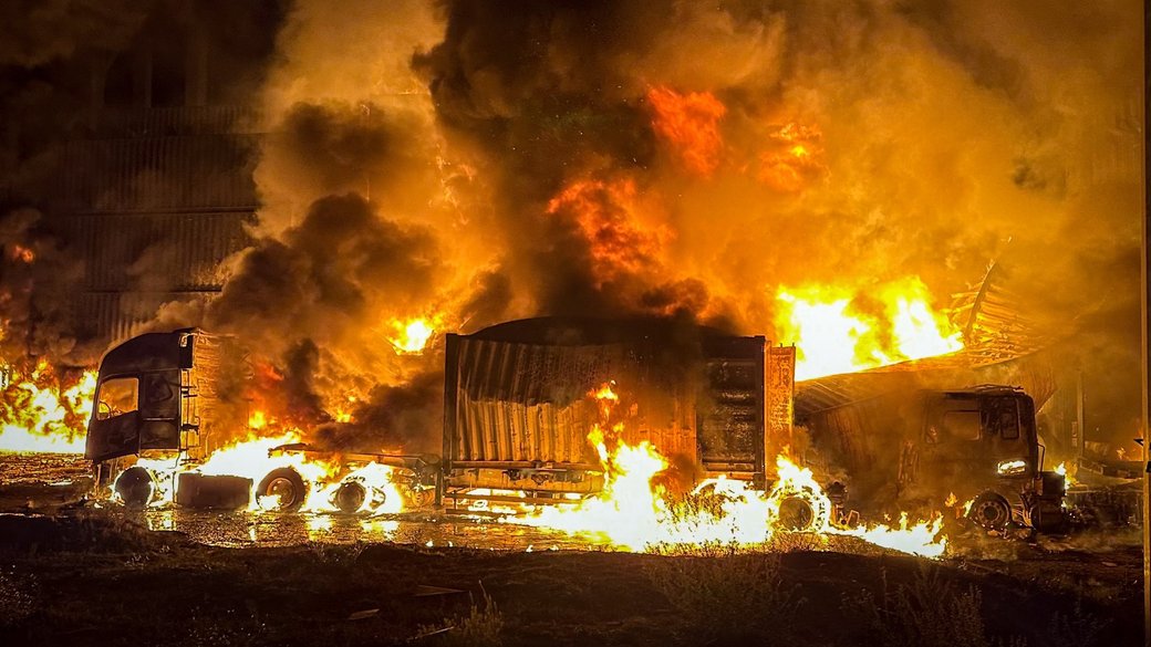 Мільйони тонн зерна не може експортувати Україна через обстріли портів  «фото»