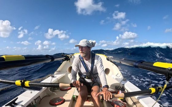 Британський анестезіолог, переплив Атлантику, щоб зібрати кошти українським лікарям (фото) «фото»