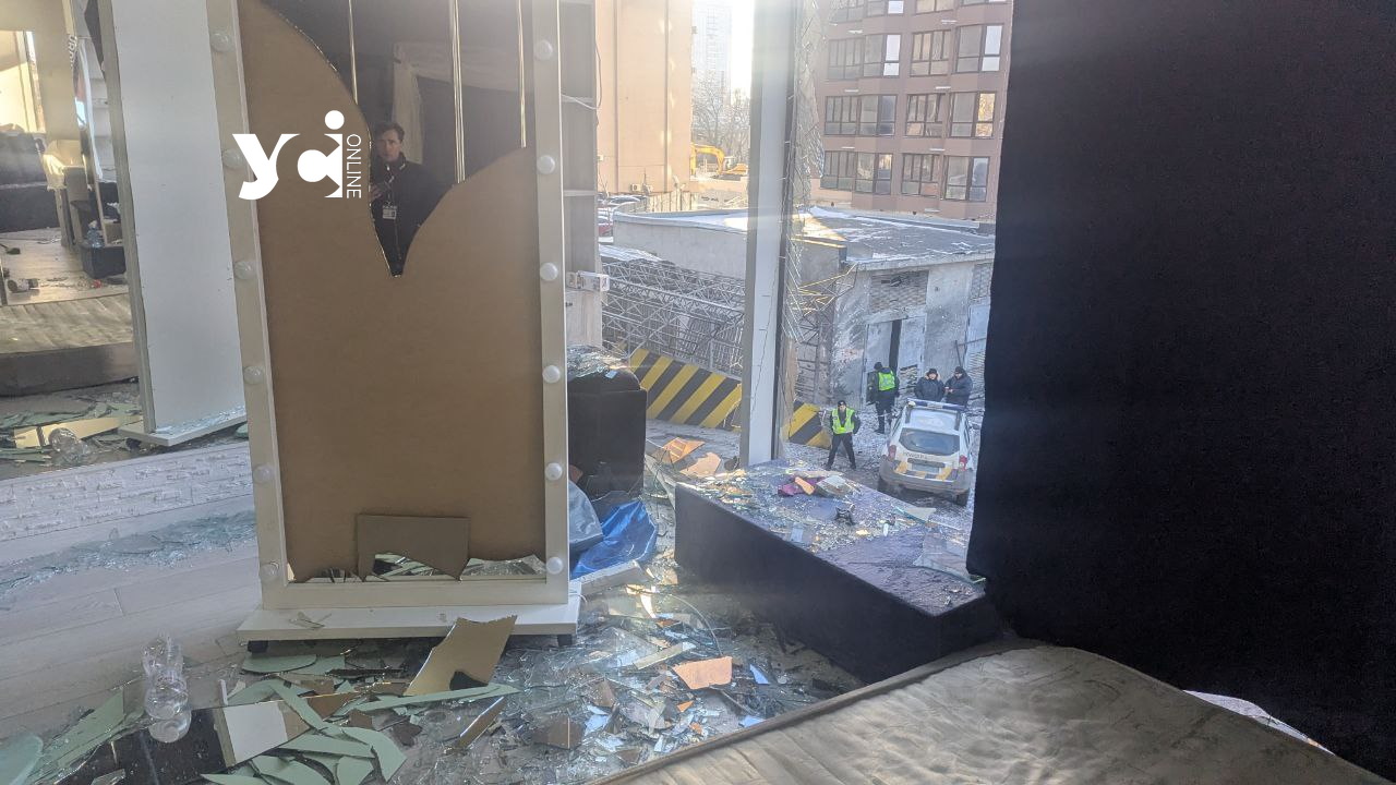 «Працювали без світла – прорвались, цей обстріл – теж прорвемось»: Одеса пережила чергову атаку рф (фото, відео) «фото»