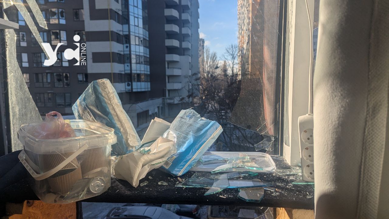 Внаслідок атаки рф постраждала житлова забудова Одеси – загинув чоловік (фото) «фото»