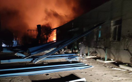 Уночі РФ знову атакувала об’єкт енергетики в Одеській області – виникла пожежа￼￼￼ «фото»