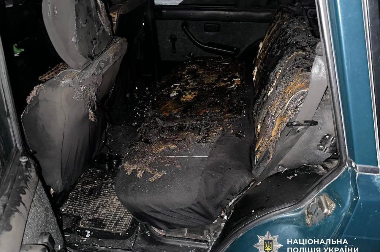Житель Одеського району підпалив авто орендаря через борги «фото»