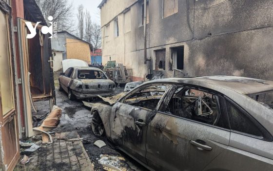 Російський дрон знищив СТО в Одесі: майно вигоріло вщент (фото, відео) «фото»
